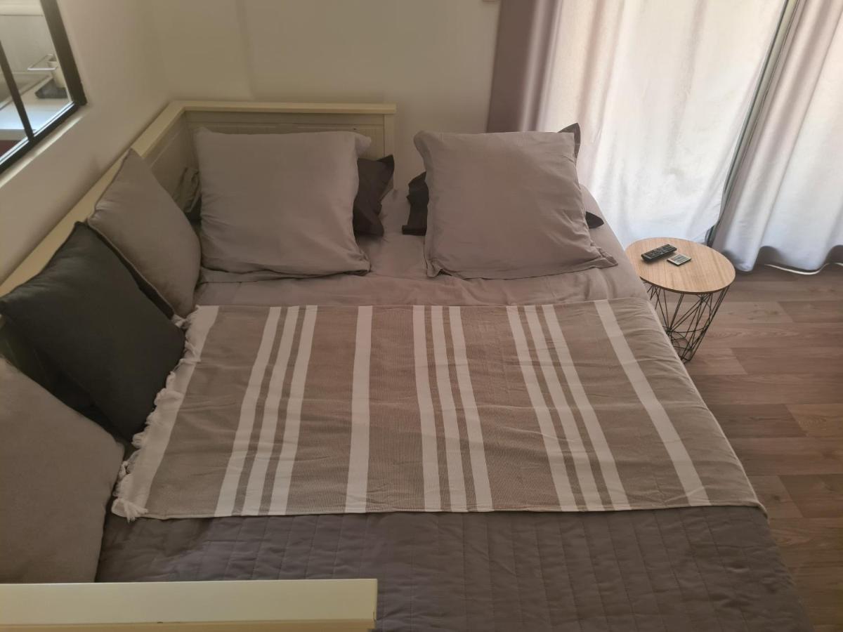 Appartement Mediterranee 150M De La Plage Canet-en-Roussillon Luaran gambar