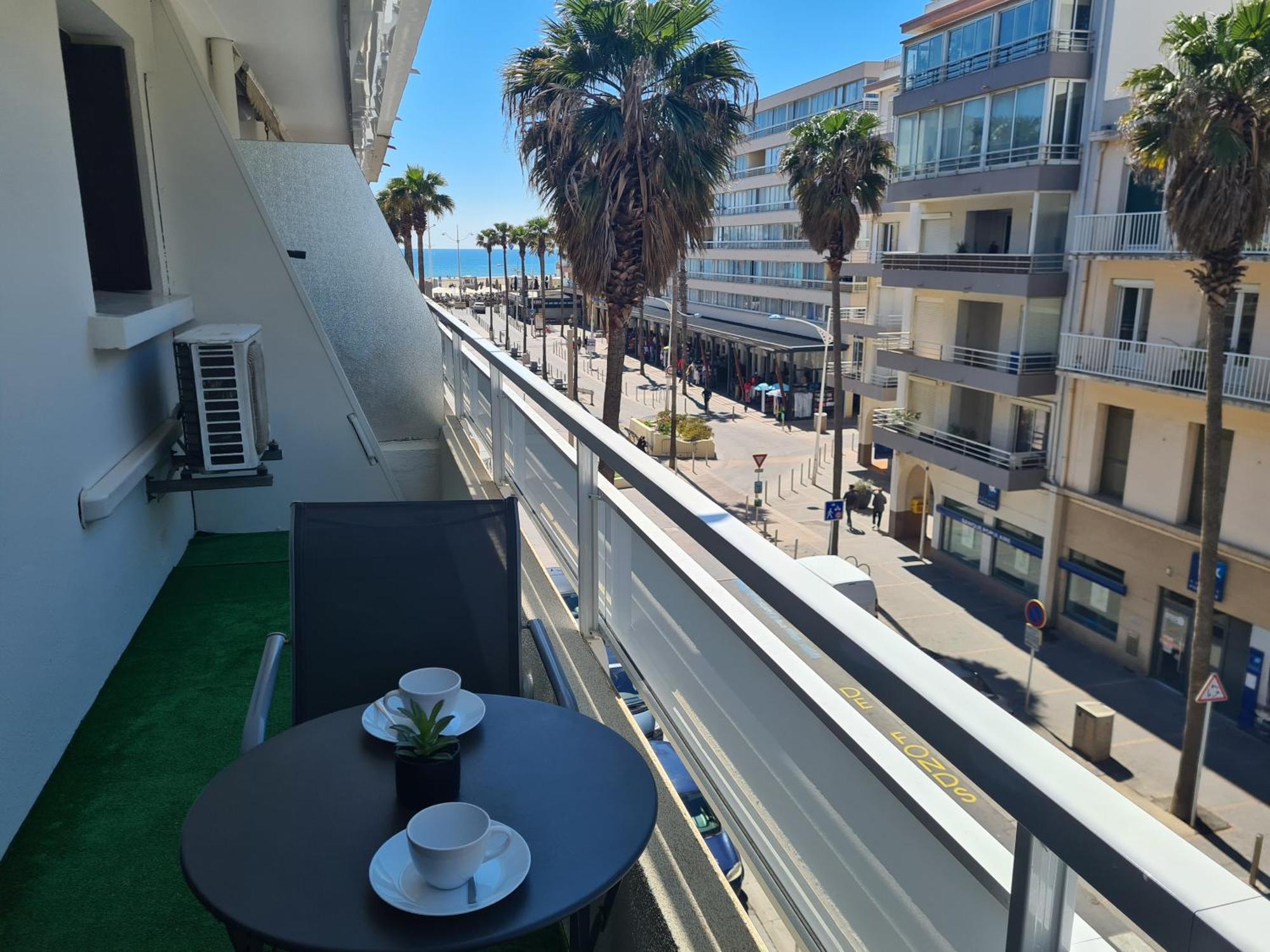 Appartement Mediterranee 150M De La Plage Canet-en-Roussillon Luaran gambar
